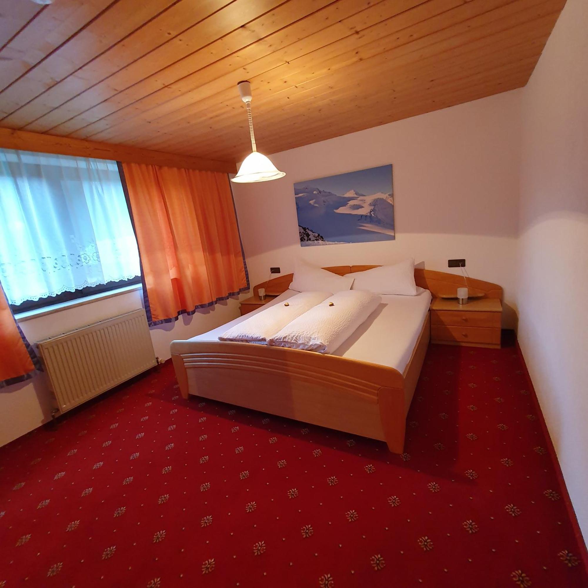 Pitztal Ferienwohnungen سانكت ليونارد إم بيتزتال المظهر الخارجي الصورة