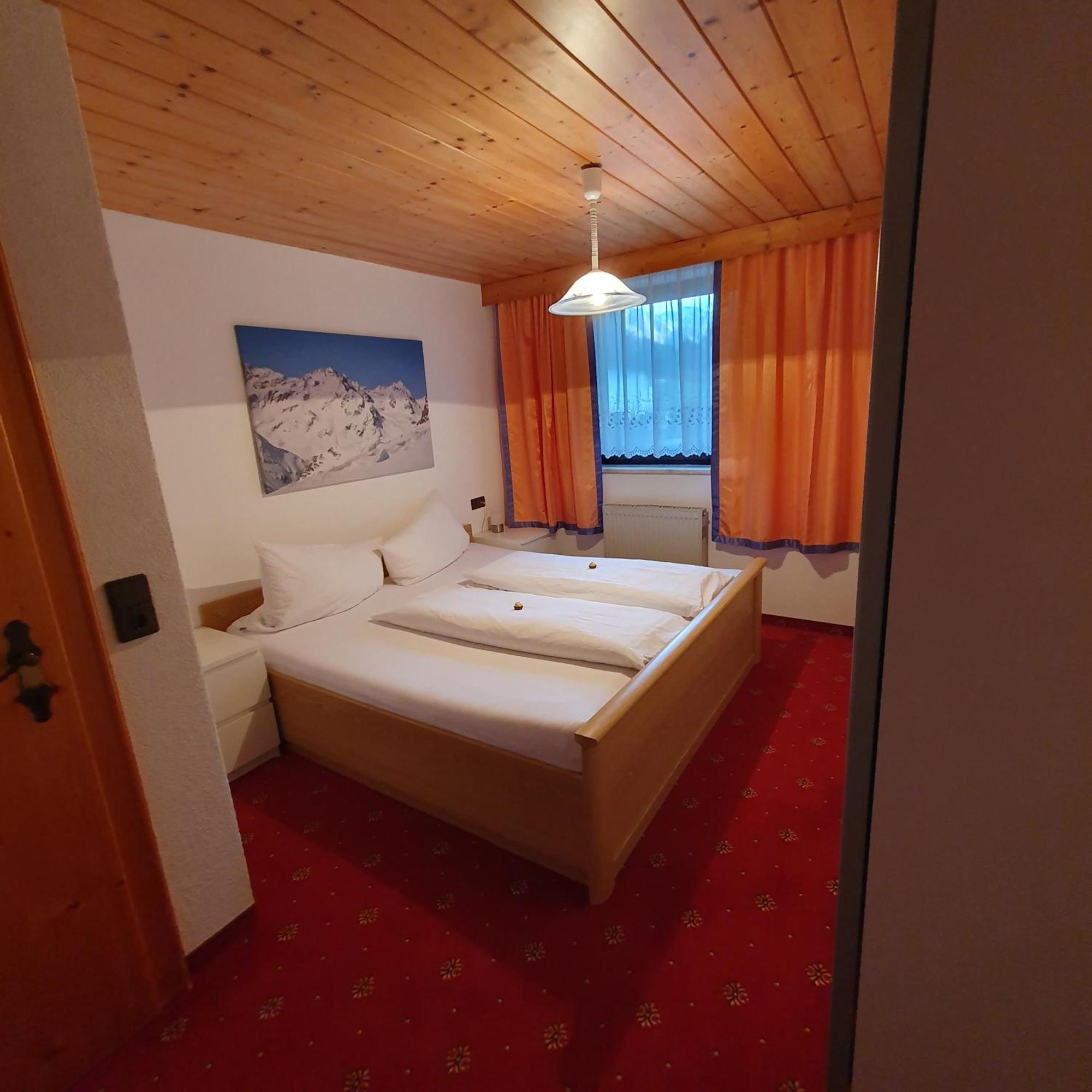 Pitztal Ferienwohnungen سانكت ليونارد إم بيتزتال المظهر الخارجي الصورة